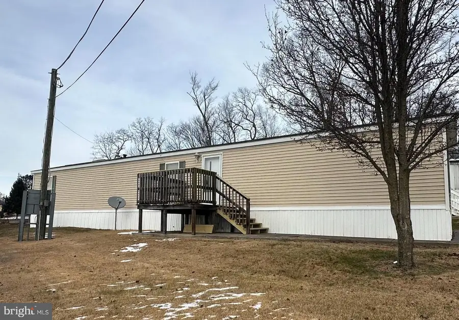 472 S Lancaster Street ##8, Lebanon, PA 17046 - Image #2