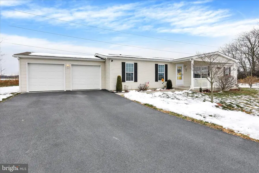 77 Bauer Dr, Lebanon, PA 17046 - Image #3