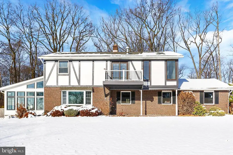 965 N College St, Myerstown, PA 17067 - Image #2