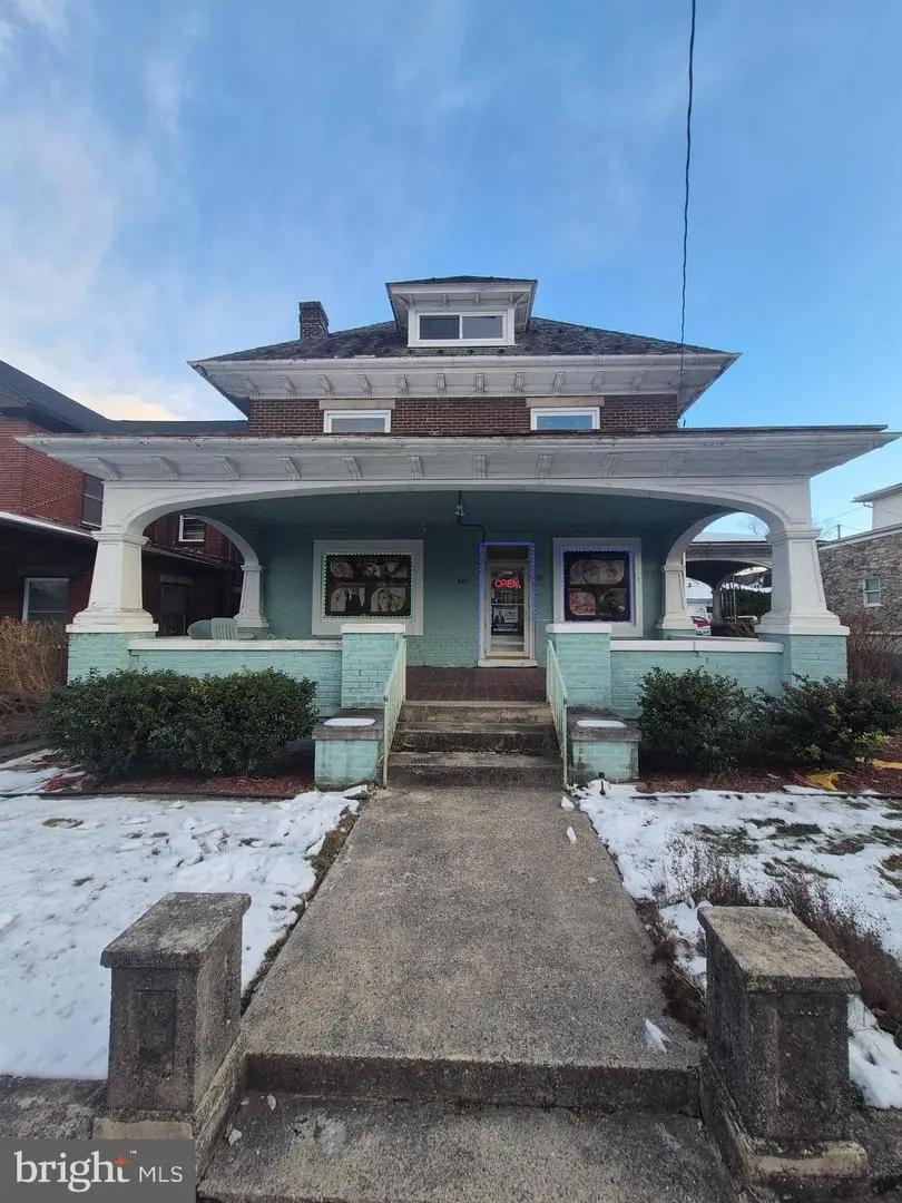 220 E Main St, Palmyra, PA 17078 - Image #1