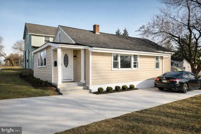 1904 Leinbaugh Ave, Lebanon, PA 17042 - Image #1