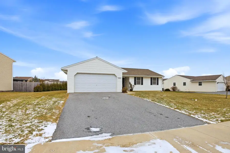 13 Overlook Ln, Newmanstown, PA 17073 - Image #3