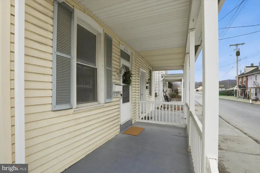 127 N Railroad St, Annville, PA 17003 - Image #2