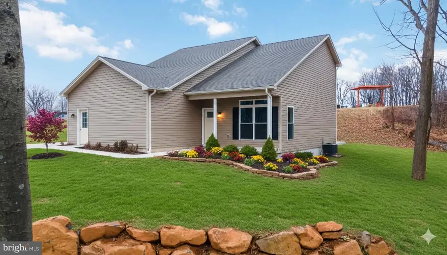 1735 Quarry Rd, Lebanon, PA 17046 - #2