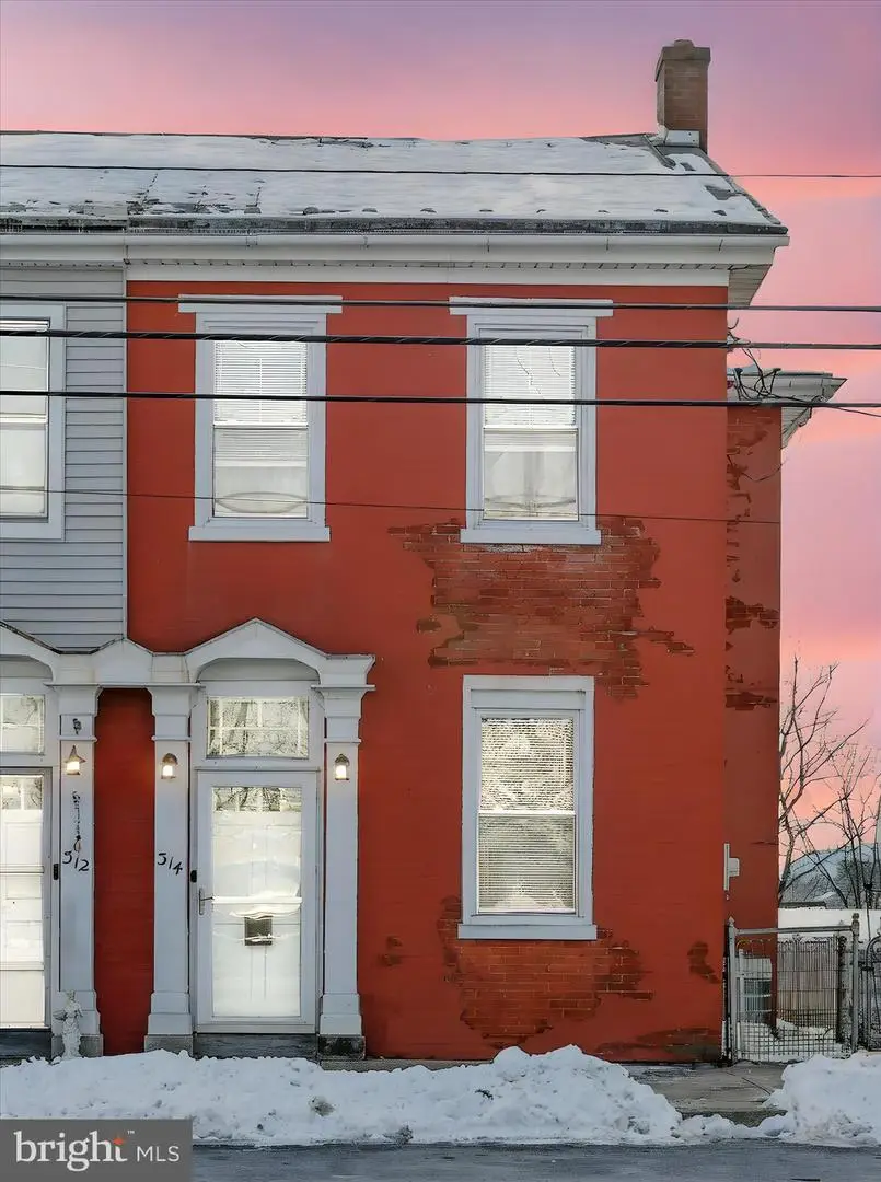 314 W Main Ave, Myerstown, PA 17067 - #2