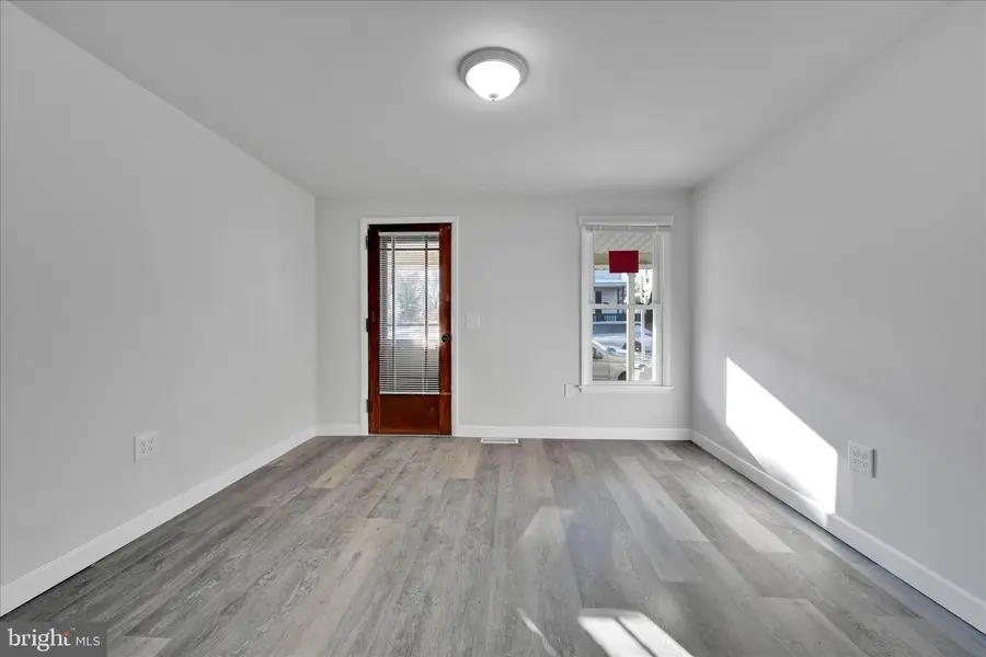 1619 1/2-1/2 1/2 Center, Lebanon, PA 17042 - #3