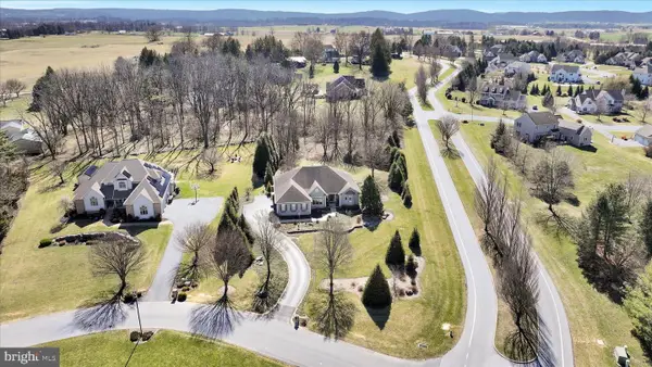 1000 Glenwood Ln, LEBANON, PA 17042