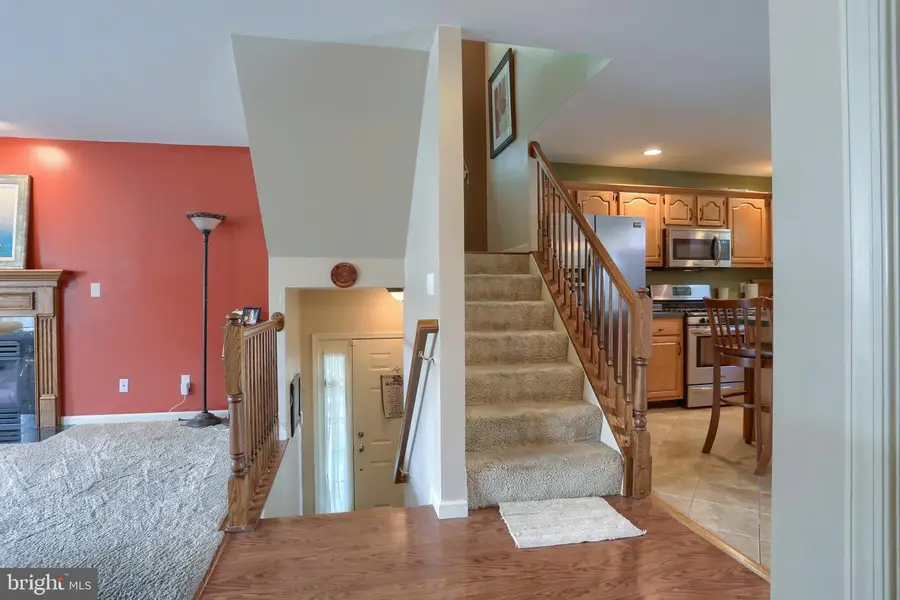101 Woodside Ct, Annville, PA 17003 - Image #2