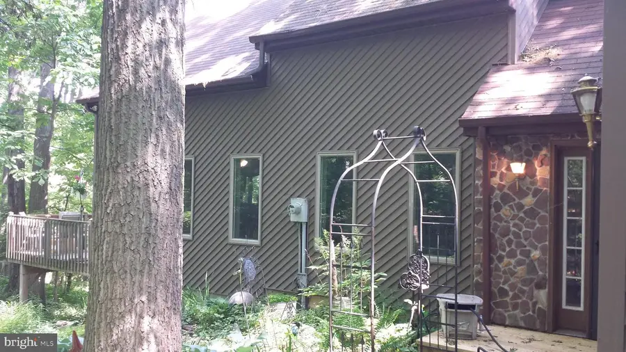 1529 Mount Zion Rd, Lebanon, PA 17046 - Image #2