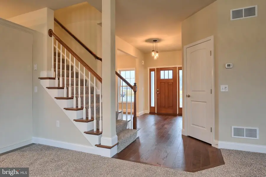 026 Rolling Meadow Rd, Lebanon, PA 17046 - #2