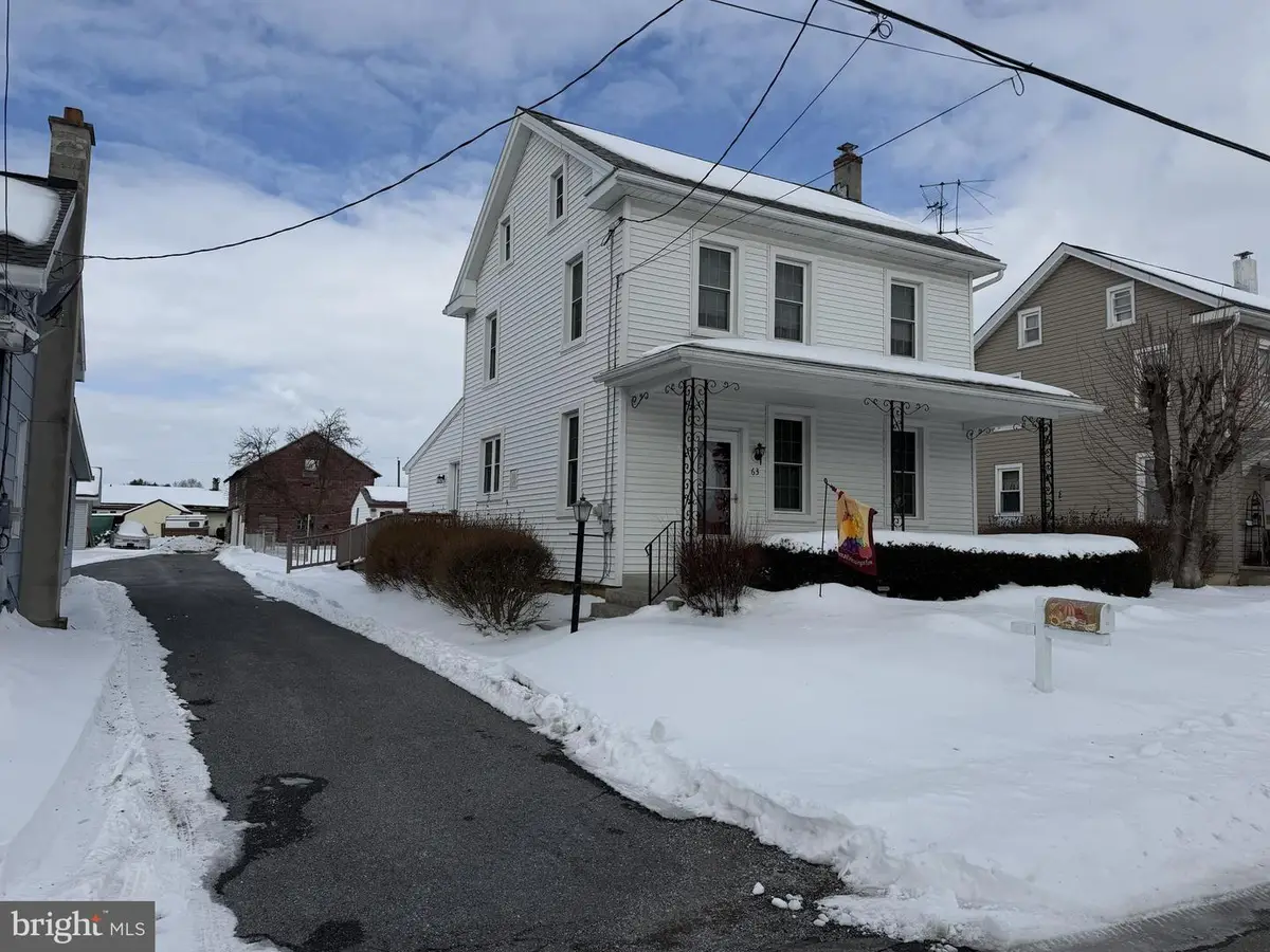 63 N Lebanon St, Lebanon, PA 17042 - #1