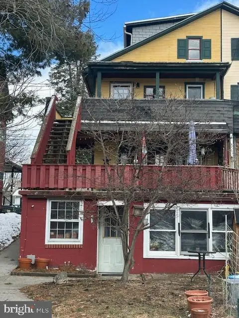 462 Maple St, Annville, PA 17003 - #2