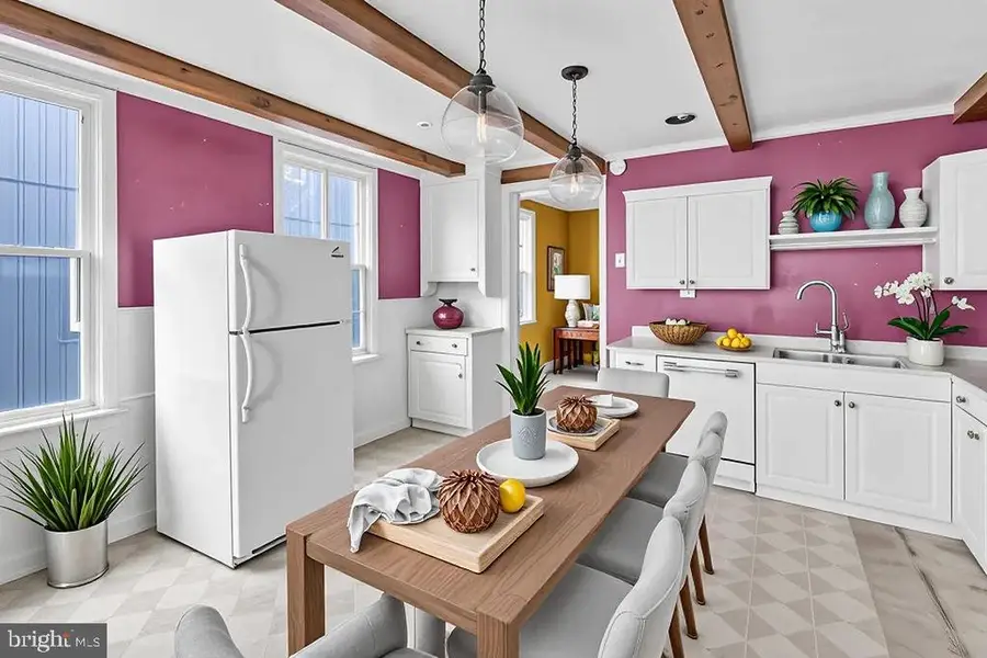 302 W Main St, Annville, PA 17003 - #2