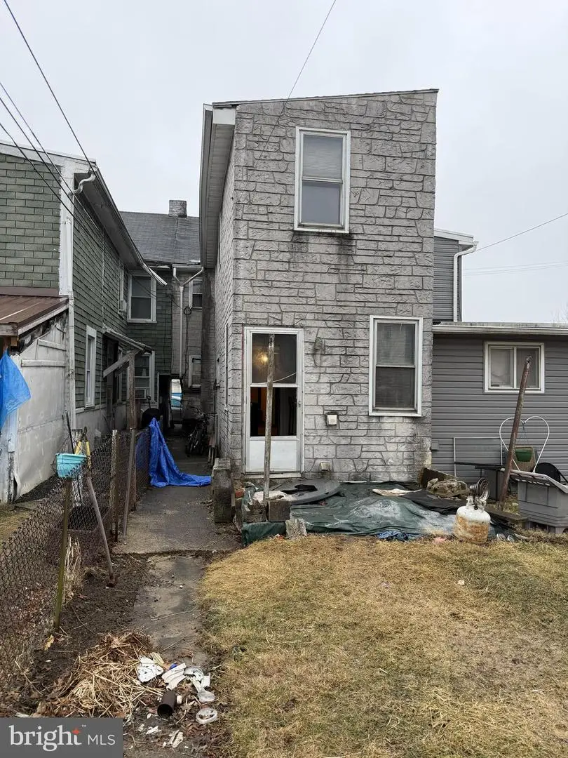 221 E Guilford St, Lebanon, PA 17046 - #3