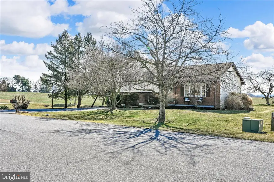 28 Maple Ln, Myerstown, PA 17067 - #3