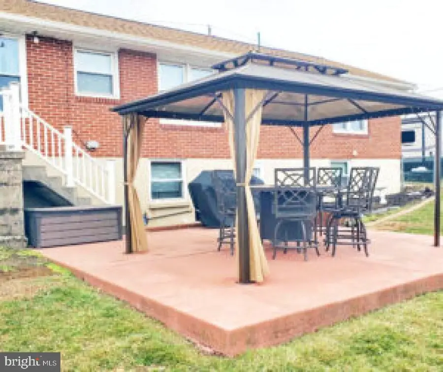 828 Weavertown Rd, Lebanon, PA 17046 - #2