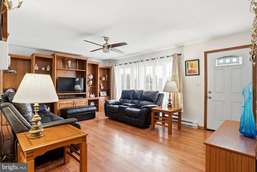 651 N Grant St, Palmyra, PA 17078 - #3