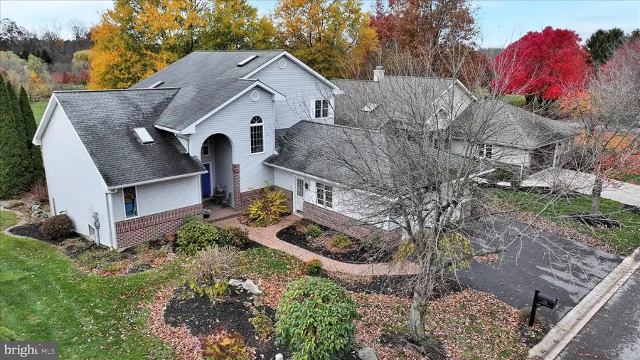 725 Brookside Ln, Lebanon, PA 17042 - #2