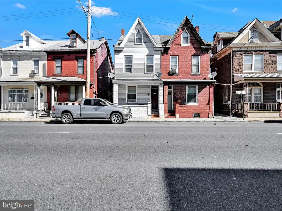 1127 Walnut St, Lebanon, PA 17042 - #3