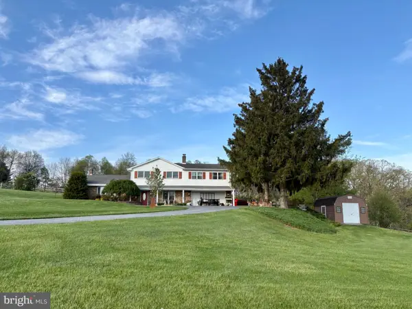 2016 S Forge Rd, PALMYRA, PA 17078