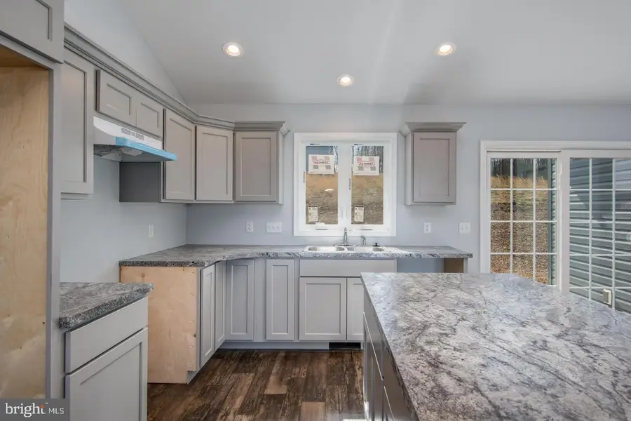 230 Monroe Valley Dr, Jonestown, PA 17038 - #3