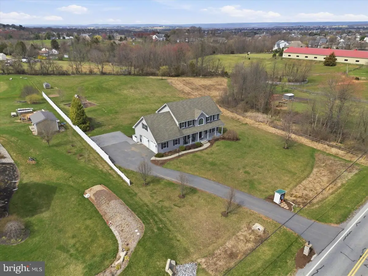 141 Bell Rd, Palmyra, PA 17078 - #1