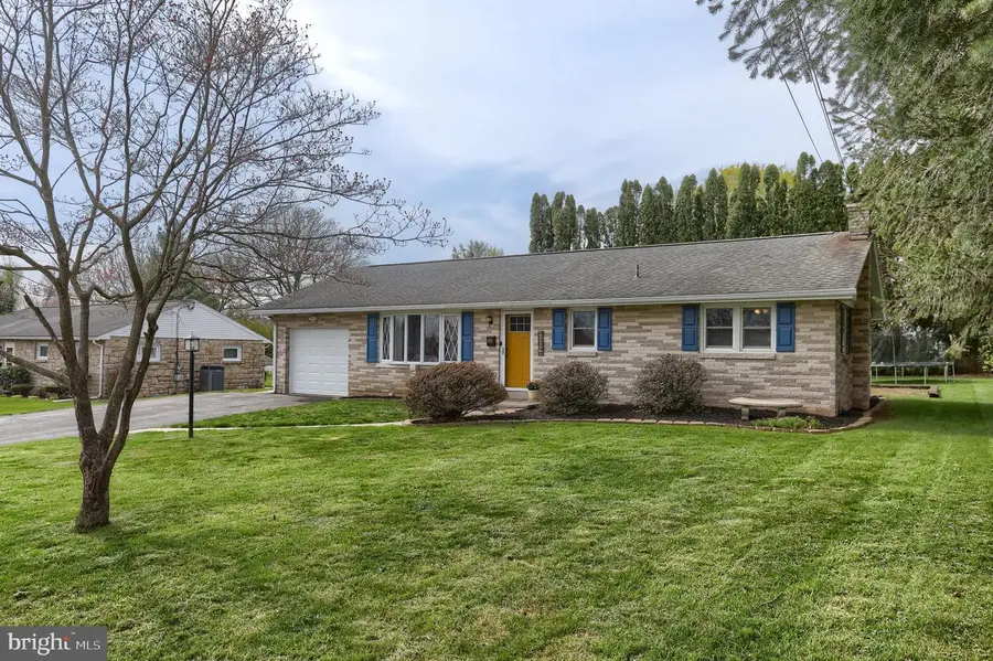 406 Wilshire Dr, Cleona, PA 17042 - #3