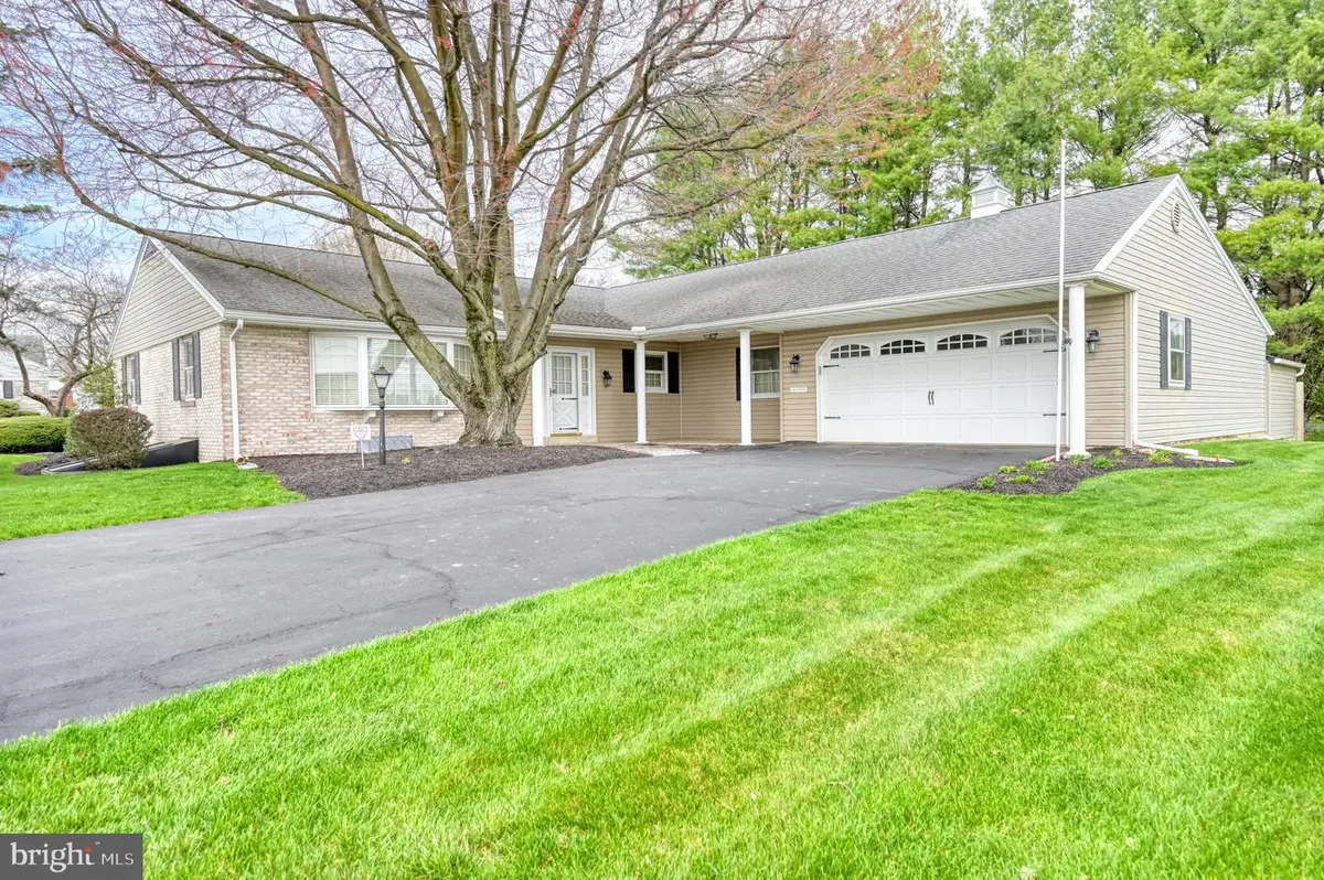 601 N College St, Myerstown, PA 17067 - #1