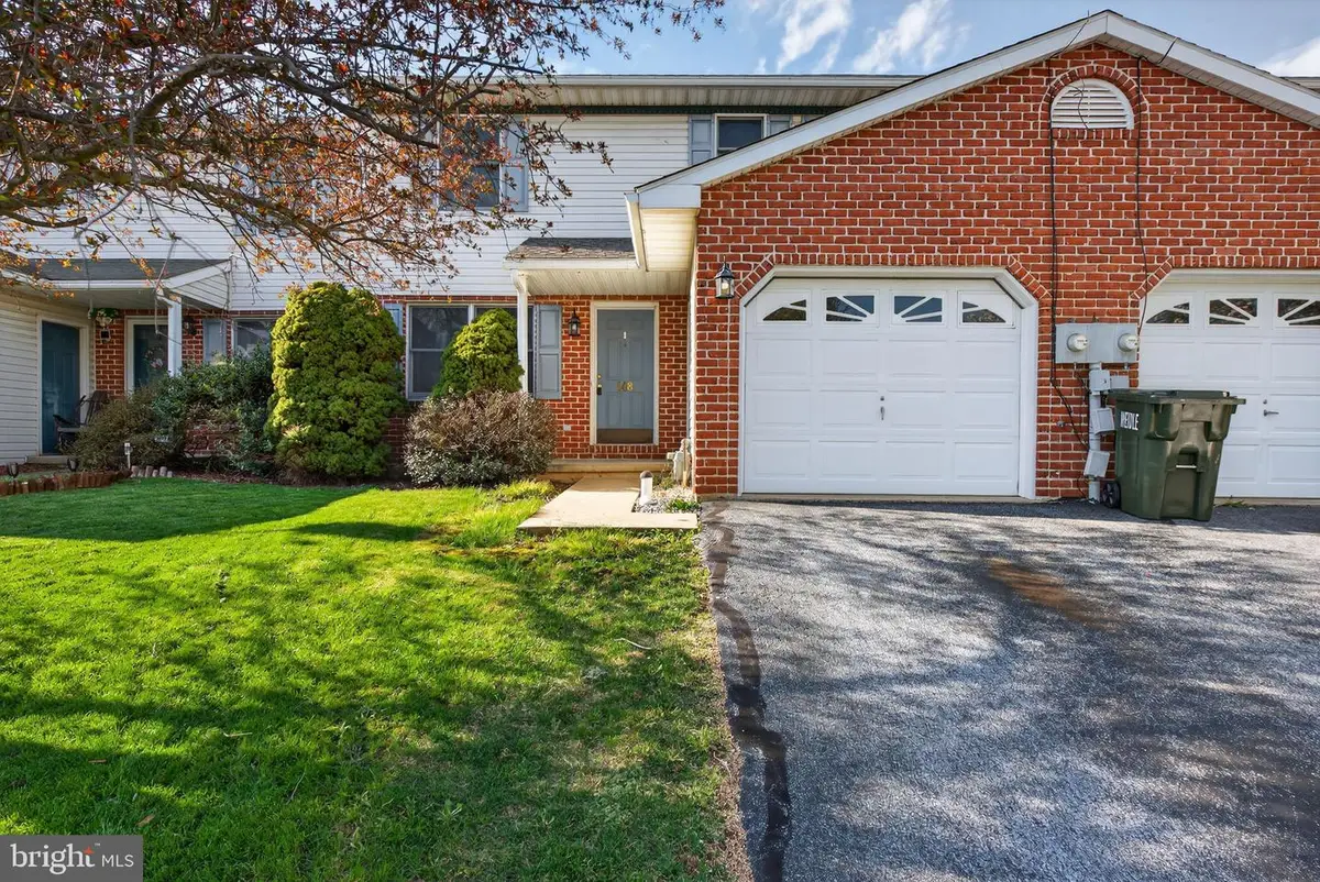 148 Palm Ln, Lebanon, PA 17042 - #1