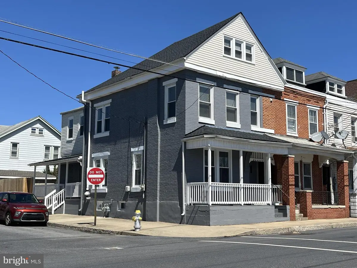 1229 Lehman St, Lebanon, PA 17046 - #1