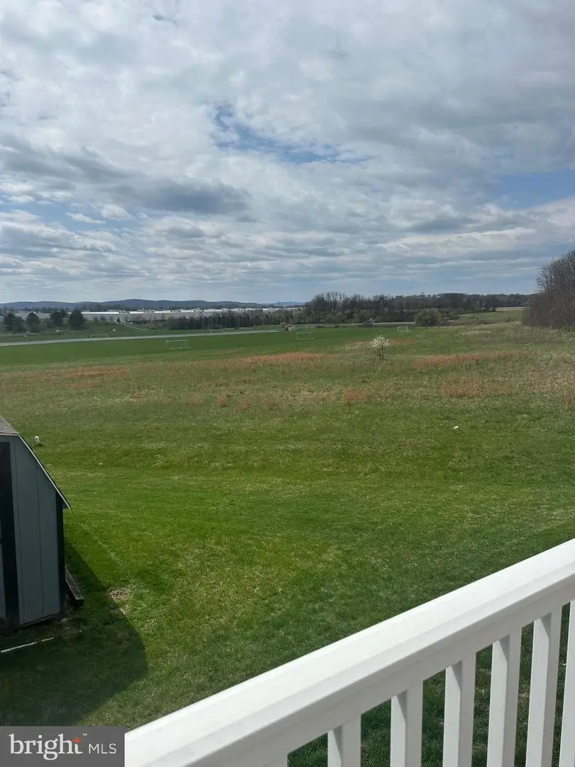 374 W Cedar St, Palmyra, PA 17078 - #3