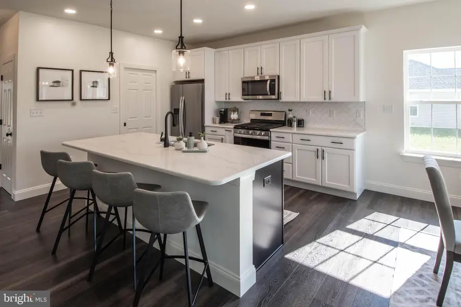 03 Gardenia Ln, Lebanon, PA 17042 - #2