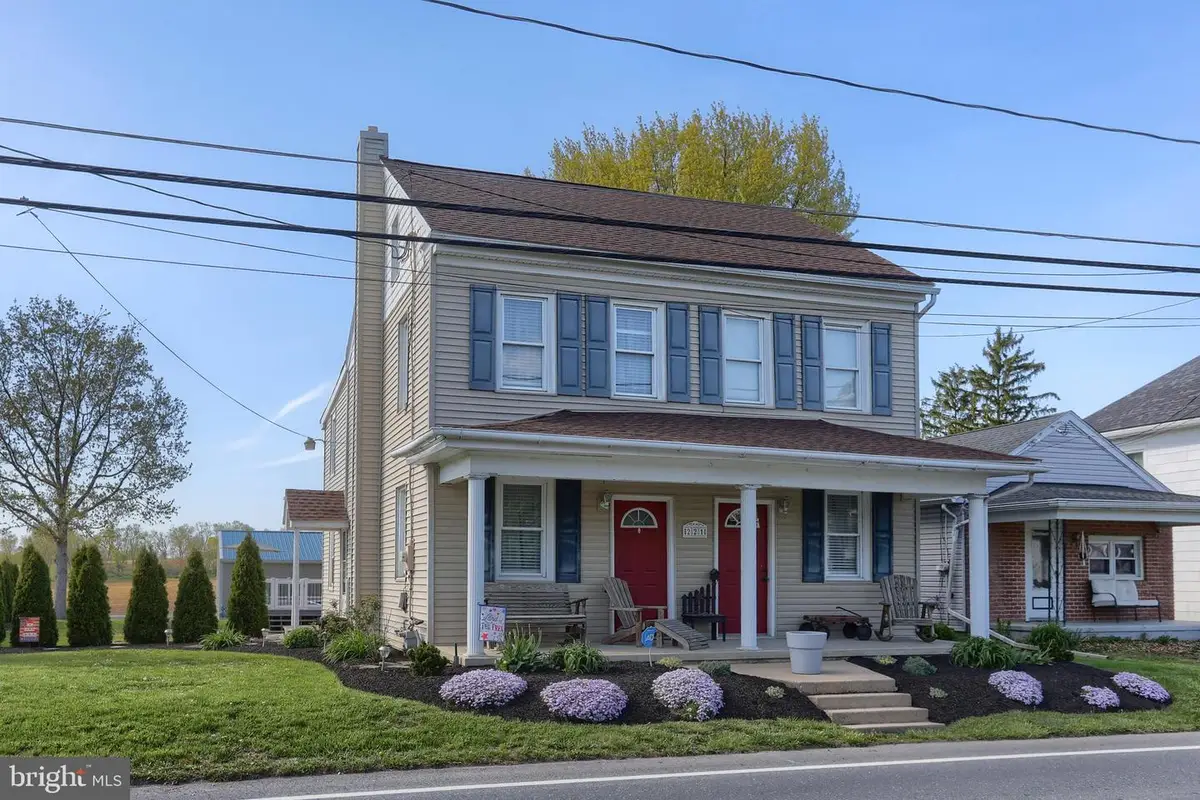 221 W Main St, Newmanstown, PA 17073 - #1