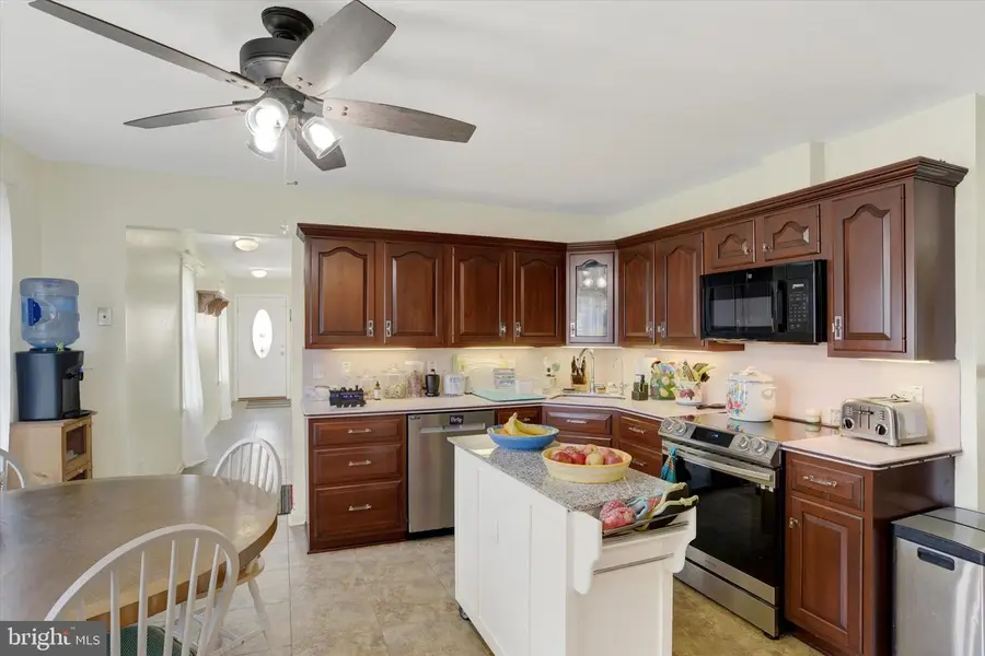 52 Carriage Rd, Palmyra, PA 17078 - #3