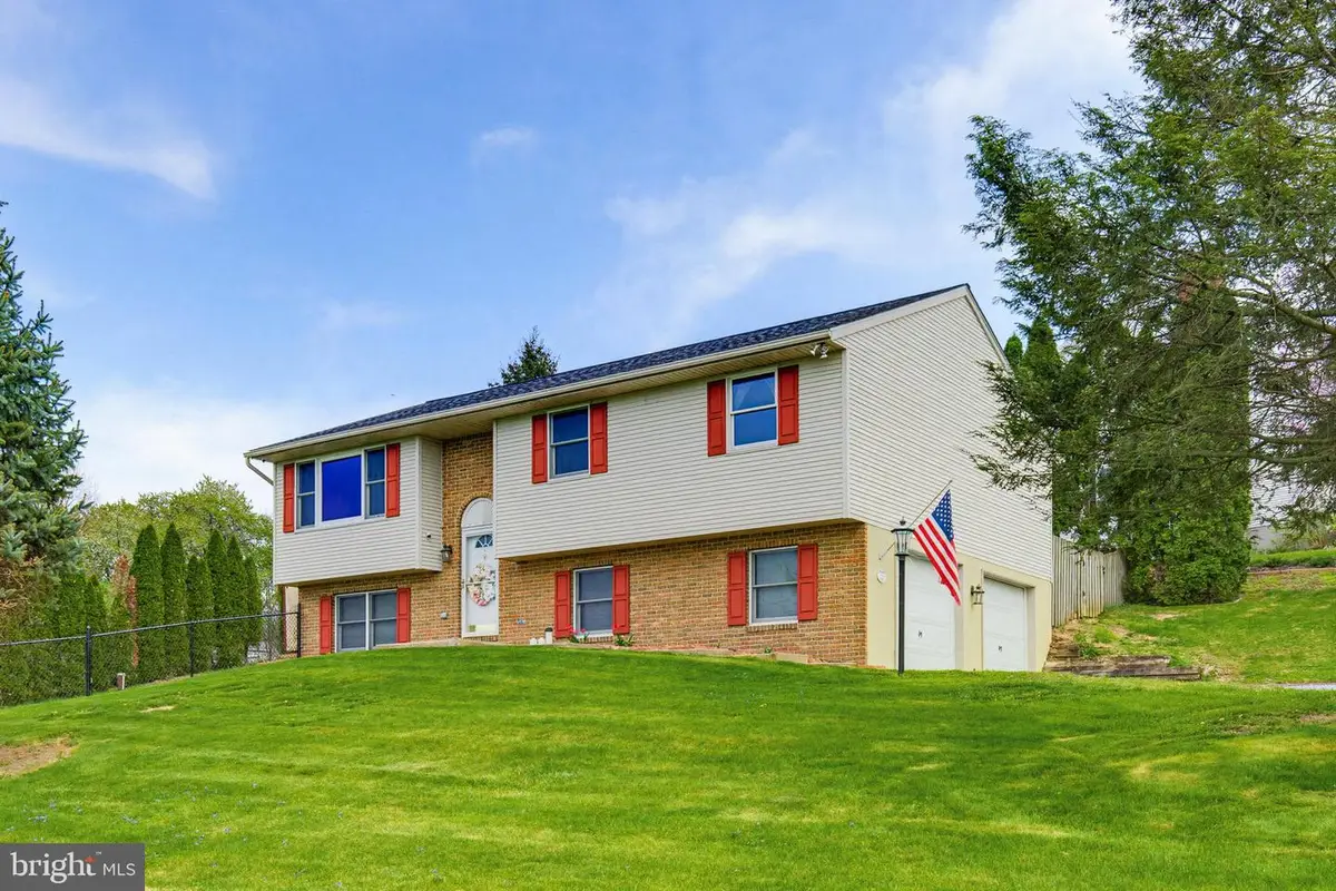 770 N 32nd St, Lebanon, PA 17046 - #1