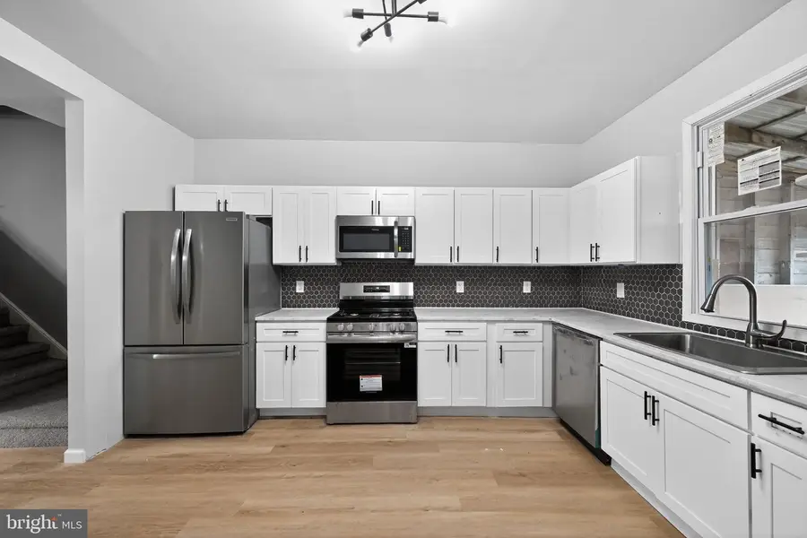 1122 Buttonwood St, Lebanon, PA 17046 - #3