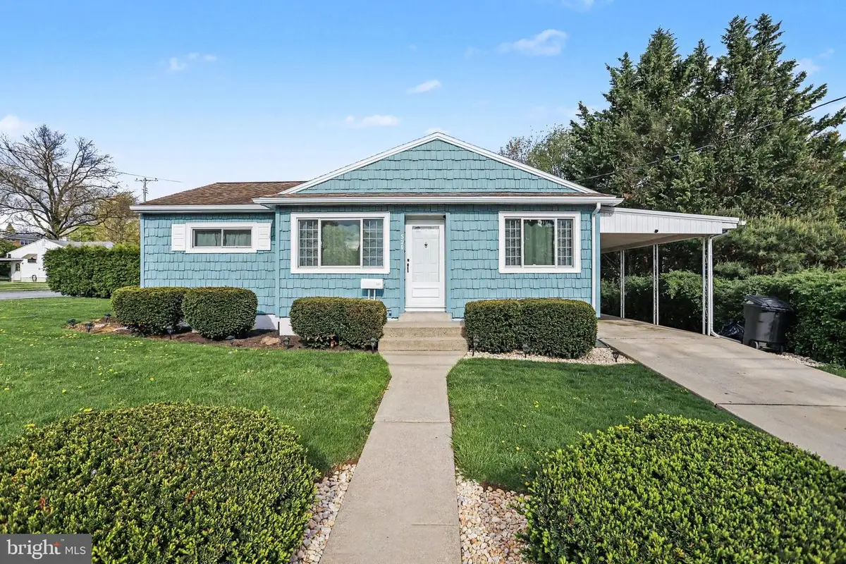 520 N 8th Ave, Lebanon, PA 17046 - #1