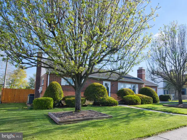 220 W Penn Ave, CLEONA, PA 17042