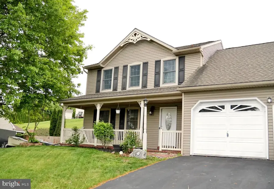 69 English Dr, Palmyra, PA 17078 - #2