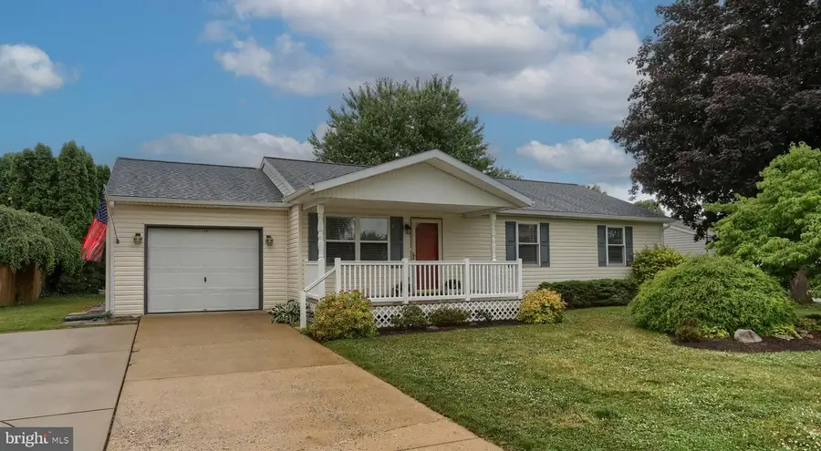 607 Henry Houck Ln, Lebanon, PA 17042 - #2