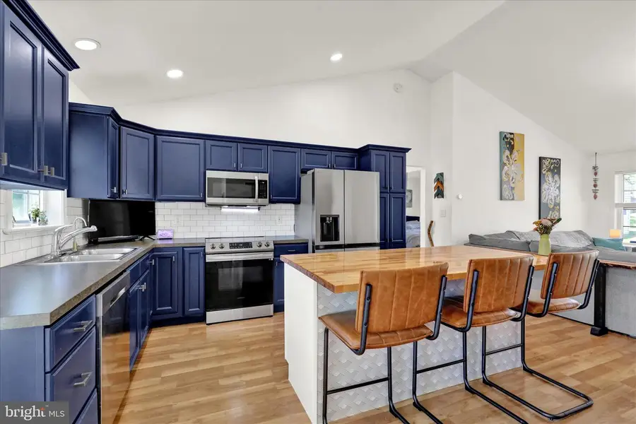 2417 Mifflin St, Lebanon, PA 17046 - #2