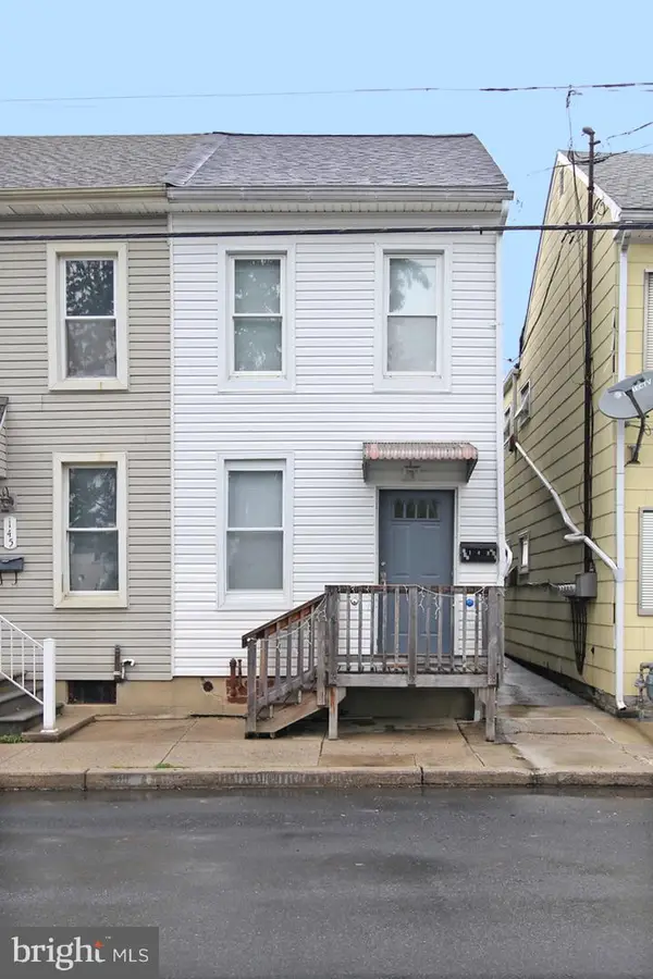 143 Mifflin St, LEBANON, PA 17046