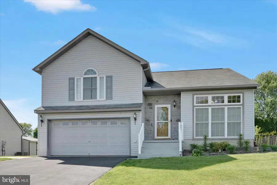 1535 Sholly Ave, Lebanon, PA 17046 - #2