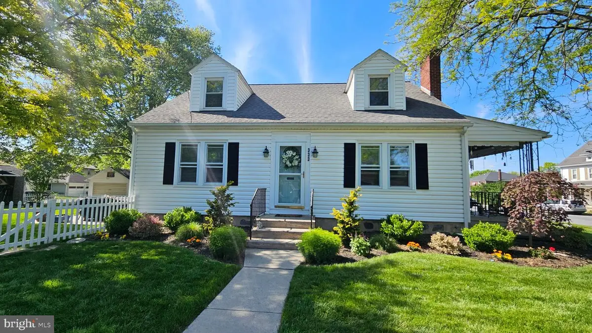 333 E Oak St, Palmyra, PA 17078 - #1