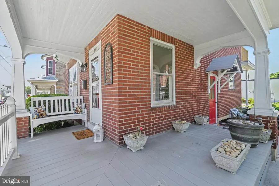 241 S 6th St, Lebanon, PA 17042 - #3