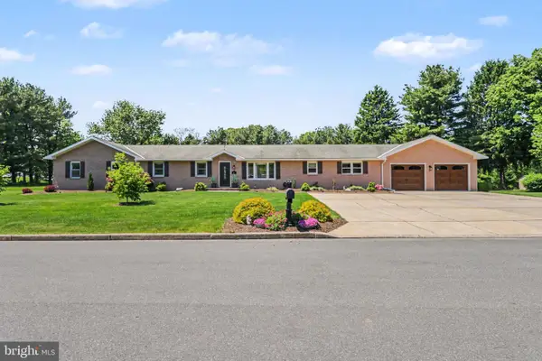 5 Jan Dale Ave, ANNVILLE, PA 17003