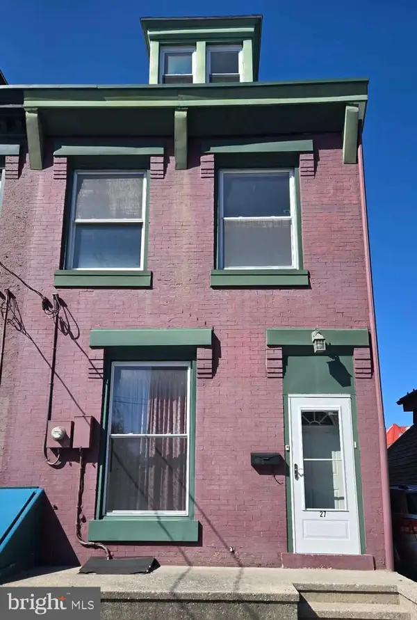 27 N 6th St, LEBANON, PA 17046