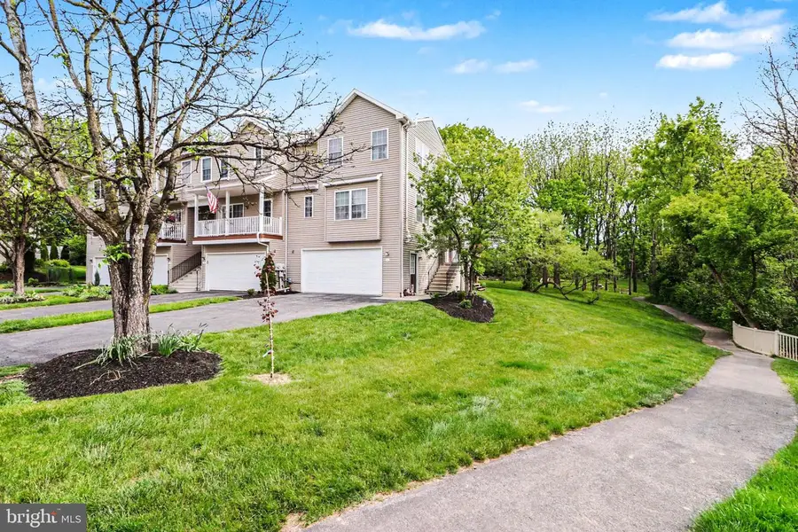 108 Woodside Ct, Annville, PA 17003 - #2