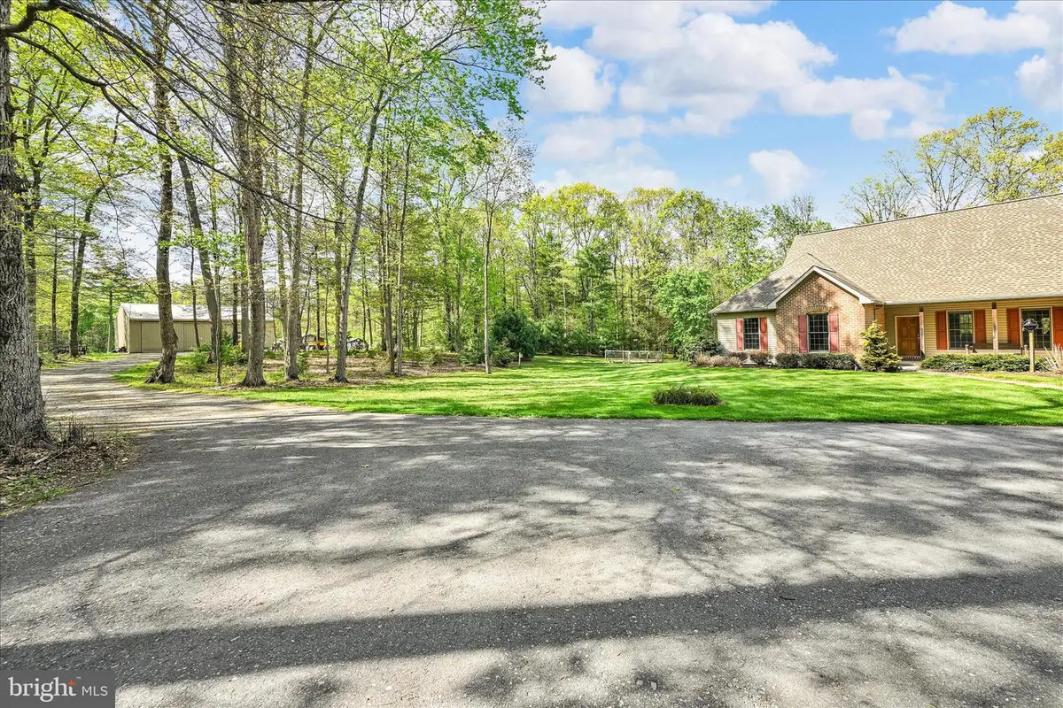 25 Church Ln, Jonestown, PA 17038 - #1
