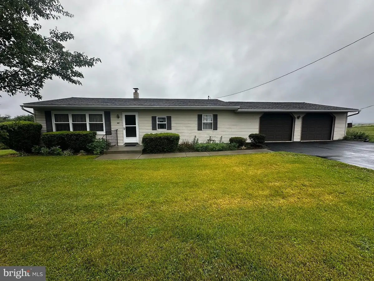 8062 Colebrook Rd, Palmyra, PA 17078 - #1